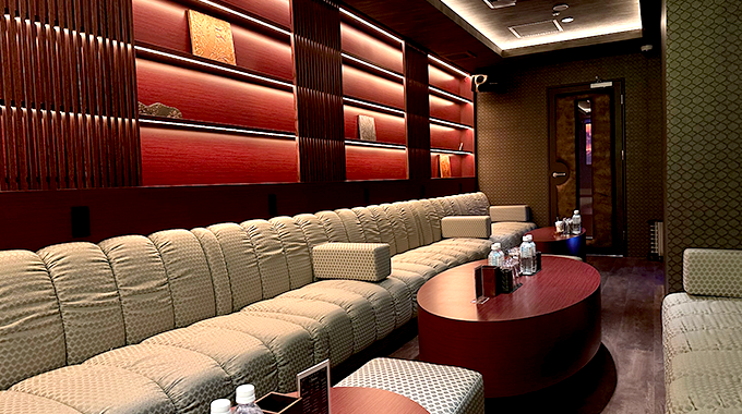 Semi VIP Room